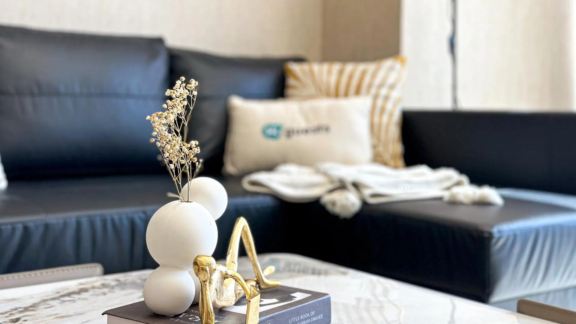 Apartment Higuests - Contemporary Comfort 1Br Apt In Forte Tower 1 Dubai