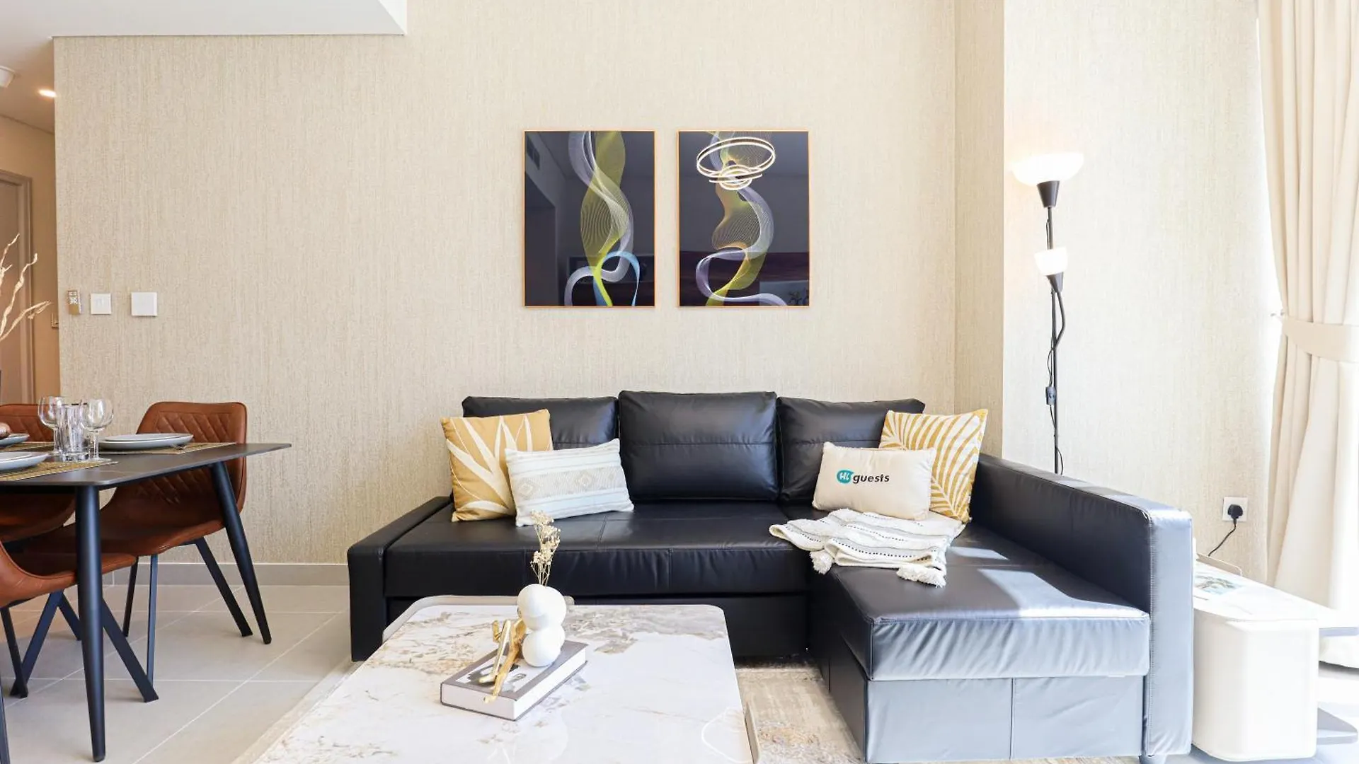 Higuests - Contemporary Comfort 1Br Apt In Forte Tower 1 Dubai
