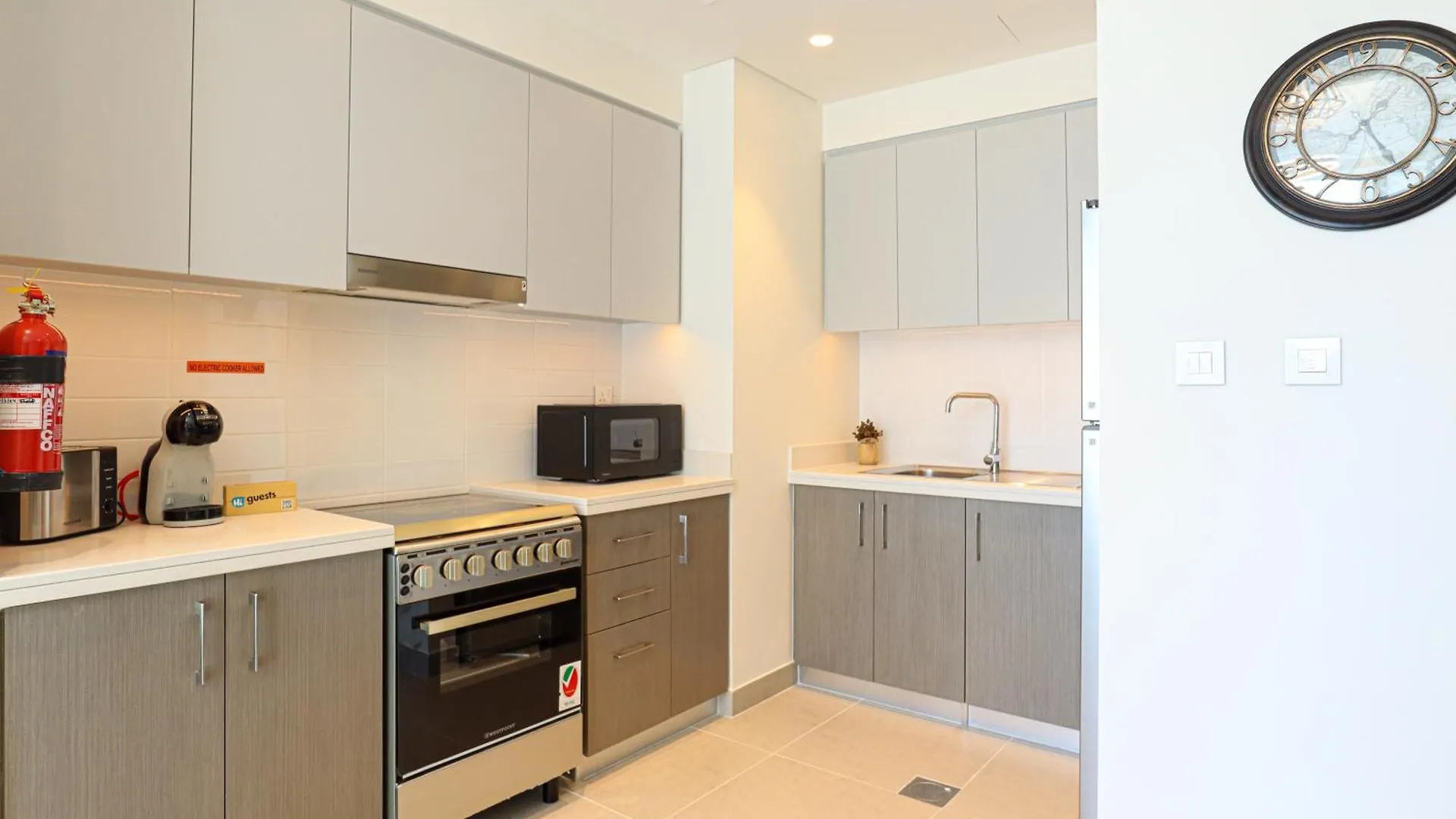 Higuests - Contemporary Comfort 1Br Apt In Forte Tower 1 Dubai United Arab Emirates