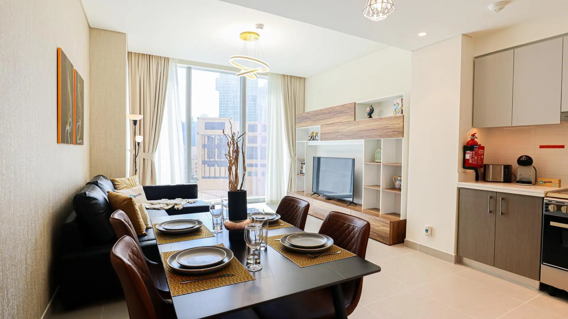 Higuests - Contemporary Comfort 1Br Apt In Forte Tower 1 Dubai Apartment